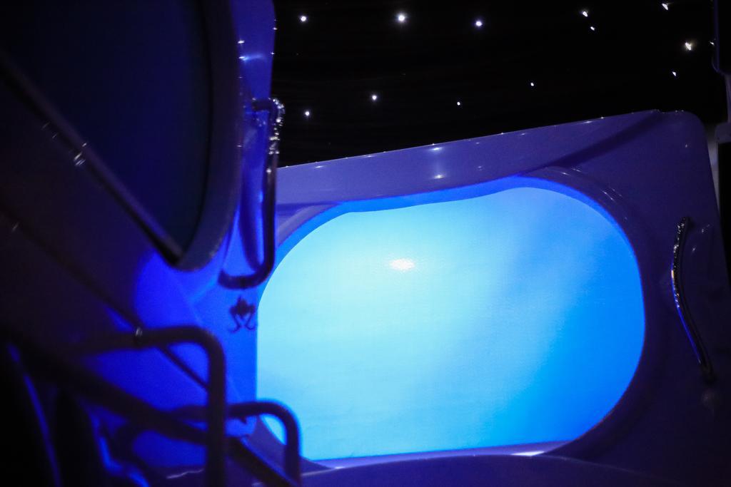 Met A Space Pod @ Boat Quay Singapore Exterior photo